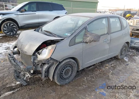2013 Honda Fit из США, поврежденный, VIN JHMGE8H37DC054234